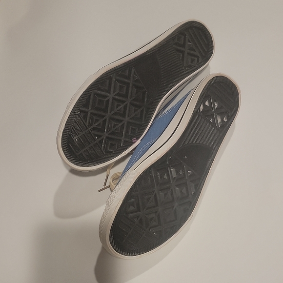 Converse-Style Slide Sneakers - Picture 8 of 11